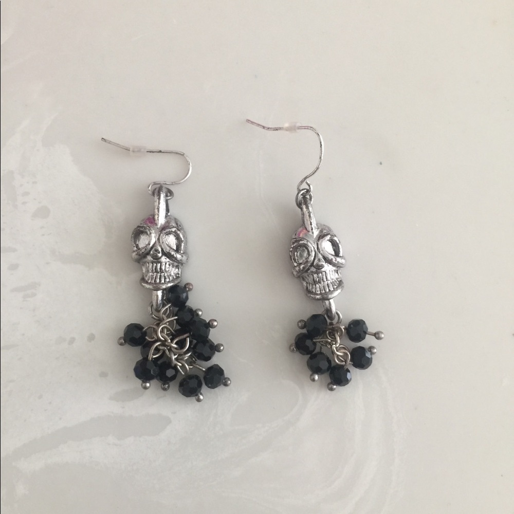 New skull beaded earrings NWOT